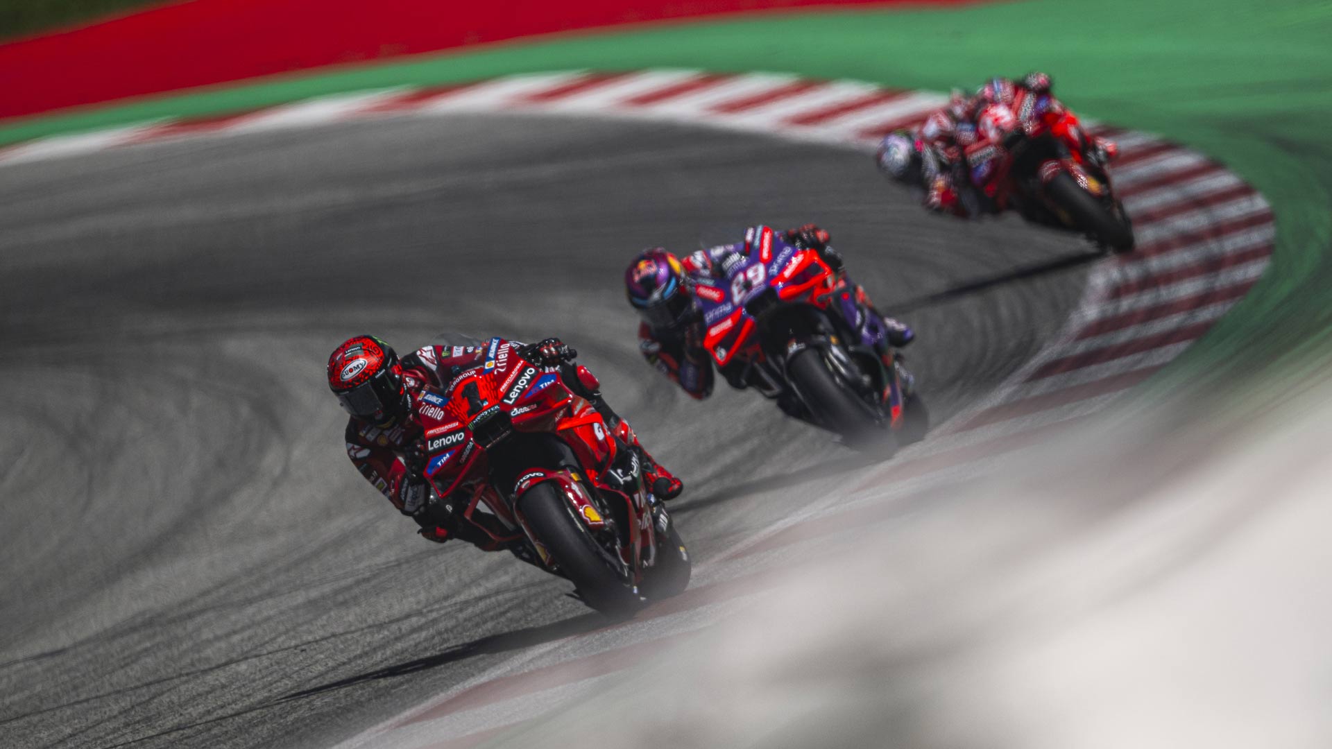 Martin : Bagnaia Sedikit Lebih Baik Dari Saya