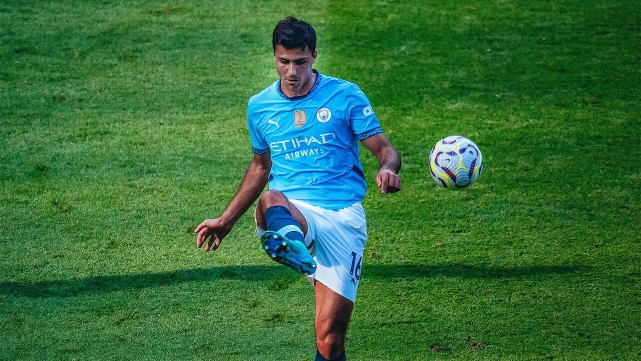 Tanpa Rodri, John Stones Percaya Diri dengan Pemain Pengganti