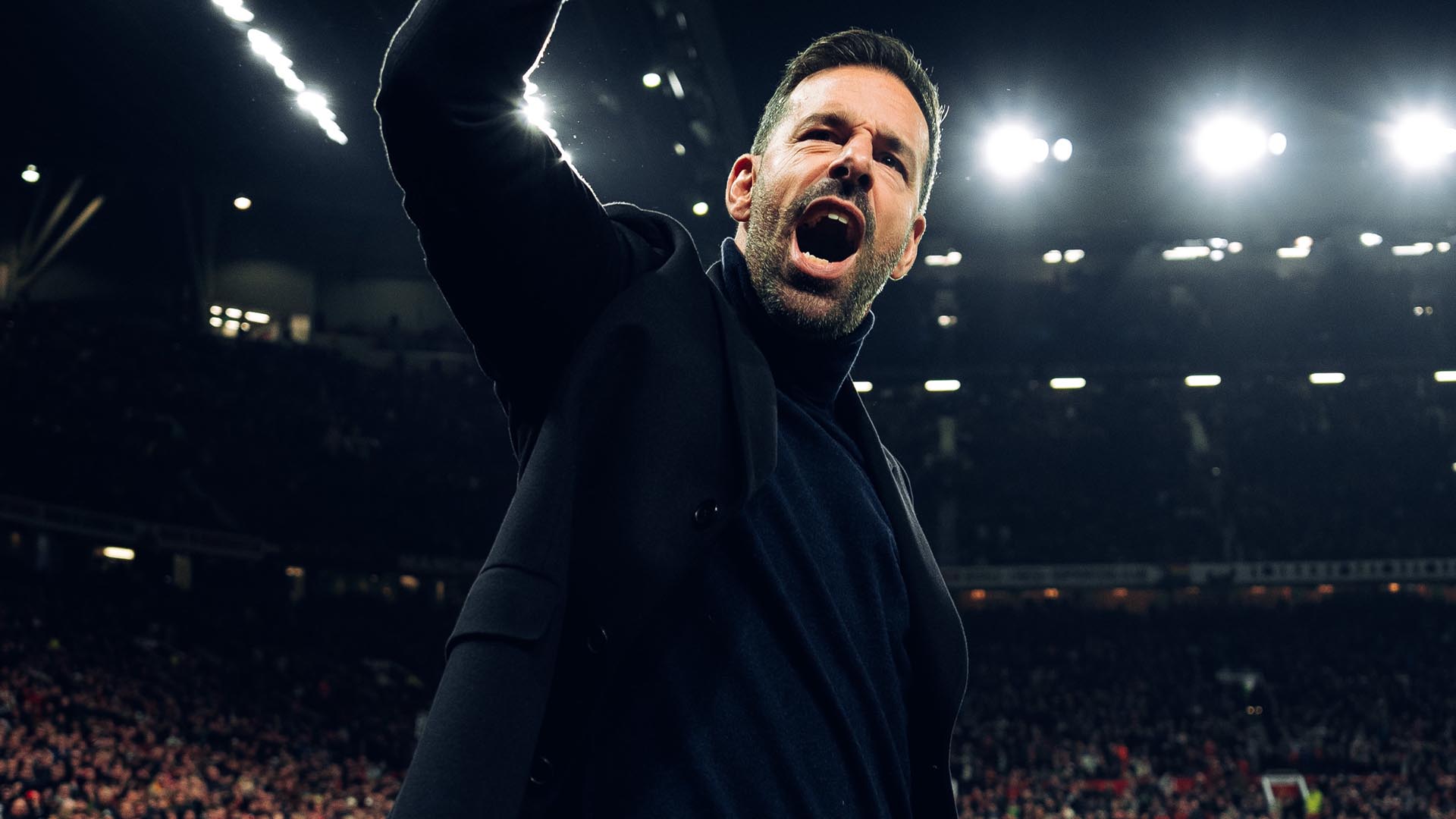 Ruud Van Nistelrooy Buka Suara Soal Masa Depan di MU