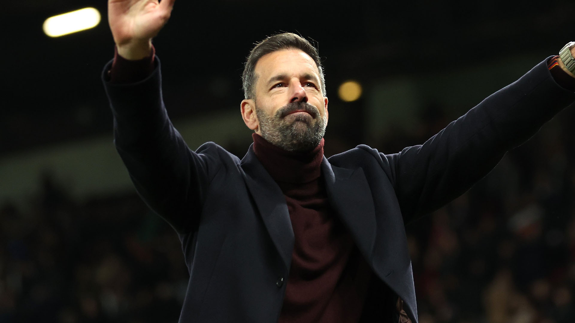 Para Pemain Manchester United Ingin Ruud Van Nistelrooy Bertahan