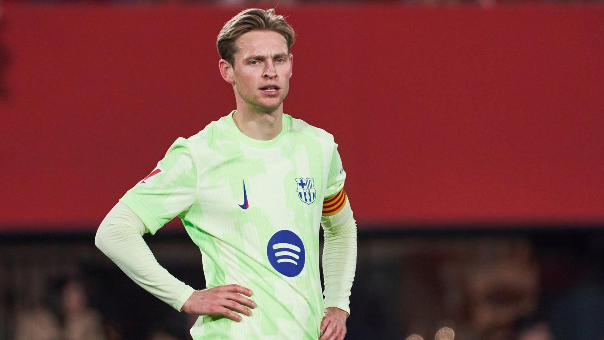 De Jong Kembali Gemilang dalam Kemenangan Besar Barcelona