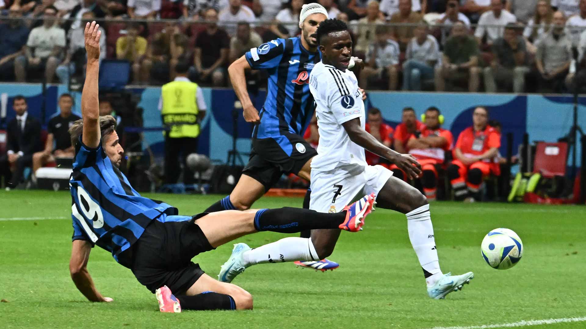 Lookman: Atalanta Bangga Meski Tumbang di Tangan Real Madrid