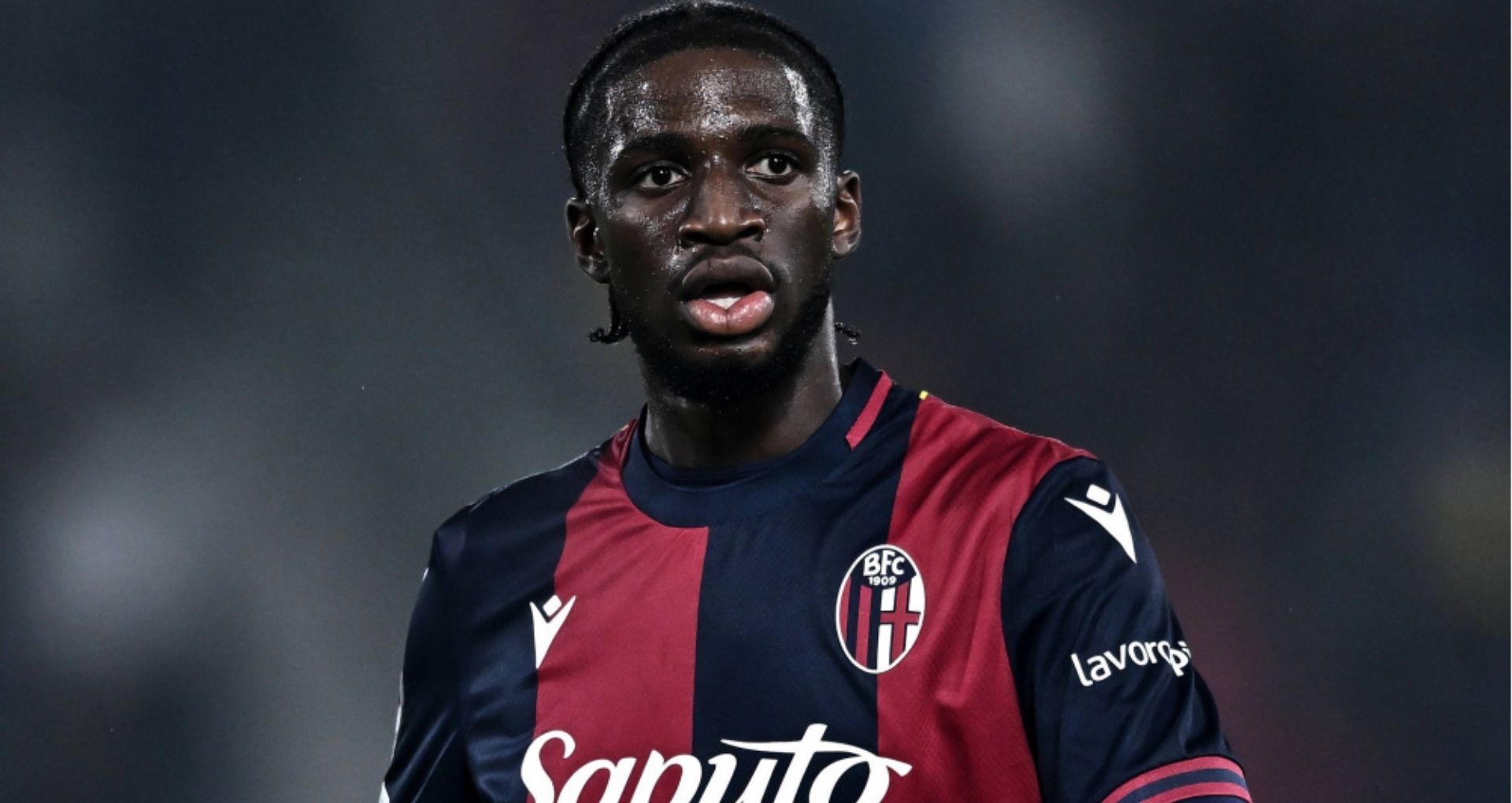 Aston Villa Siap Panggil Kembali Iling-Junior dari Bologna