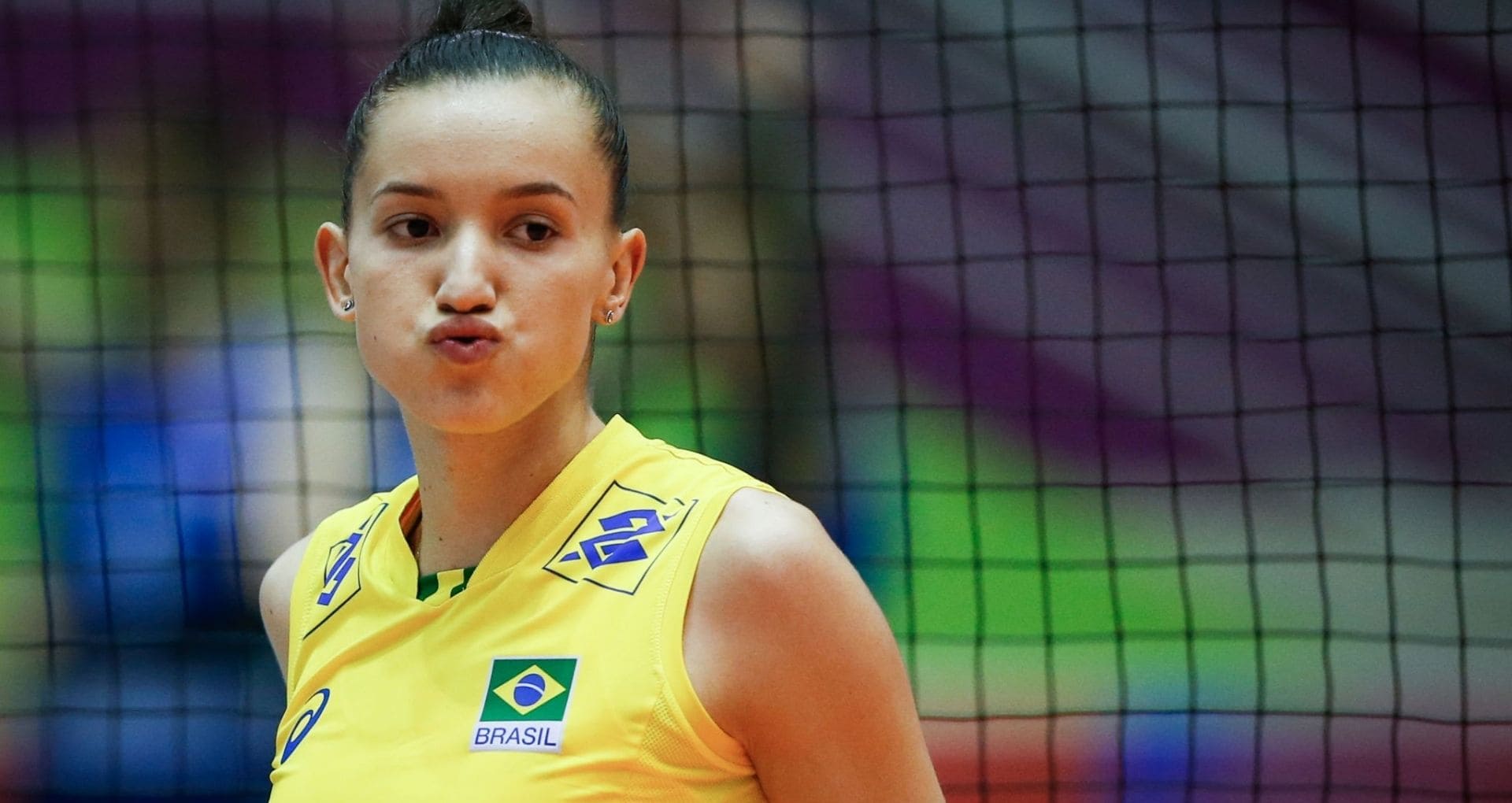 3 Pemain Voli Putri Brasil yang Cantik dan Berprestasi