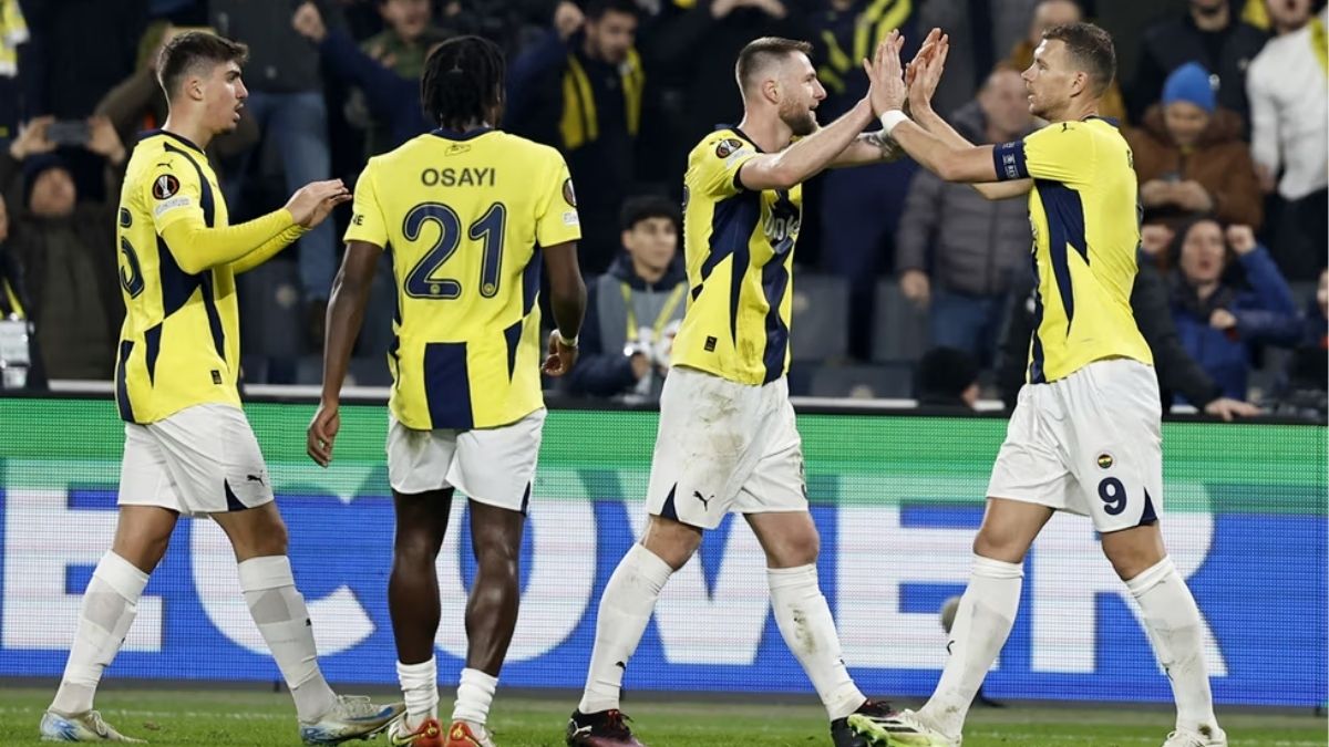 Hasil Fenerbahce vs Anderlecht 14 Feb 2025: Skor 3-0