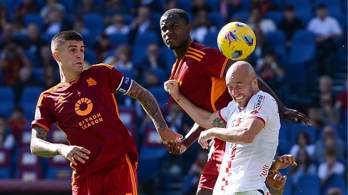 Roma Tampil Garang, Gasak Monza 4-0 di Olimpico!