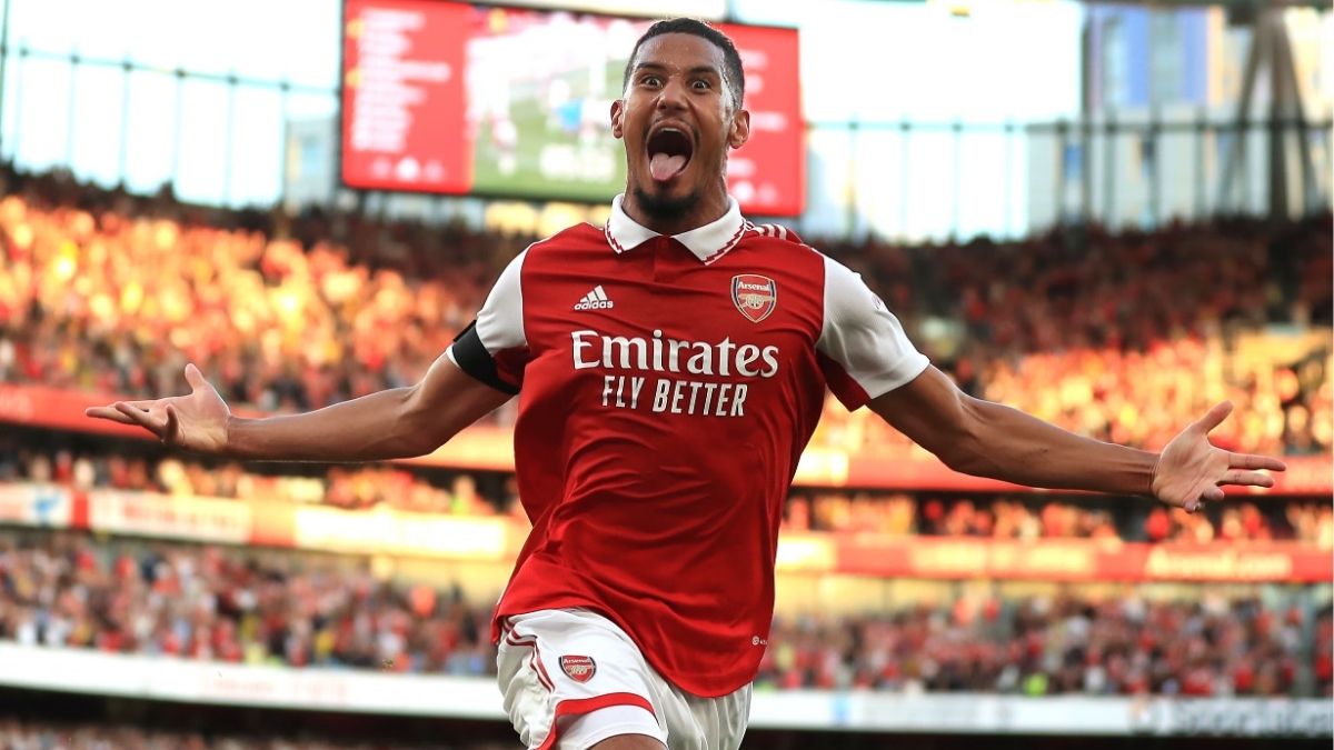 Saliba Ogah Tergoda Madrid, Tegaskan Bahagia di Arsenal