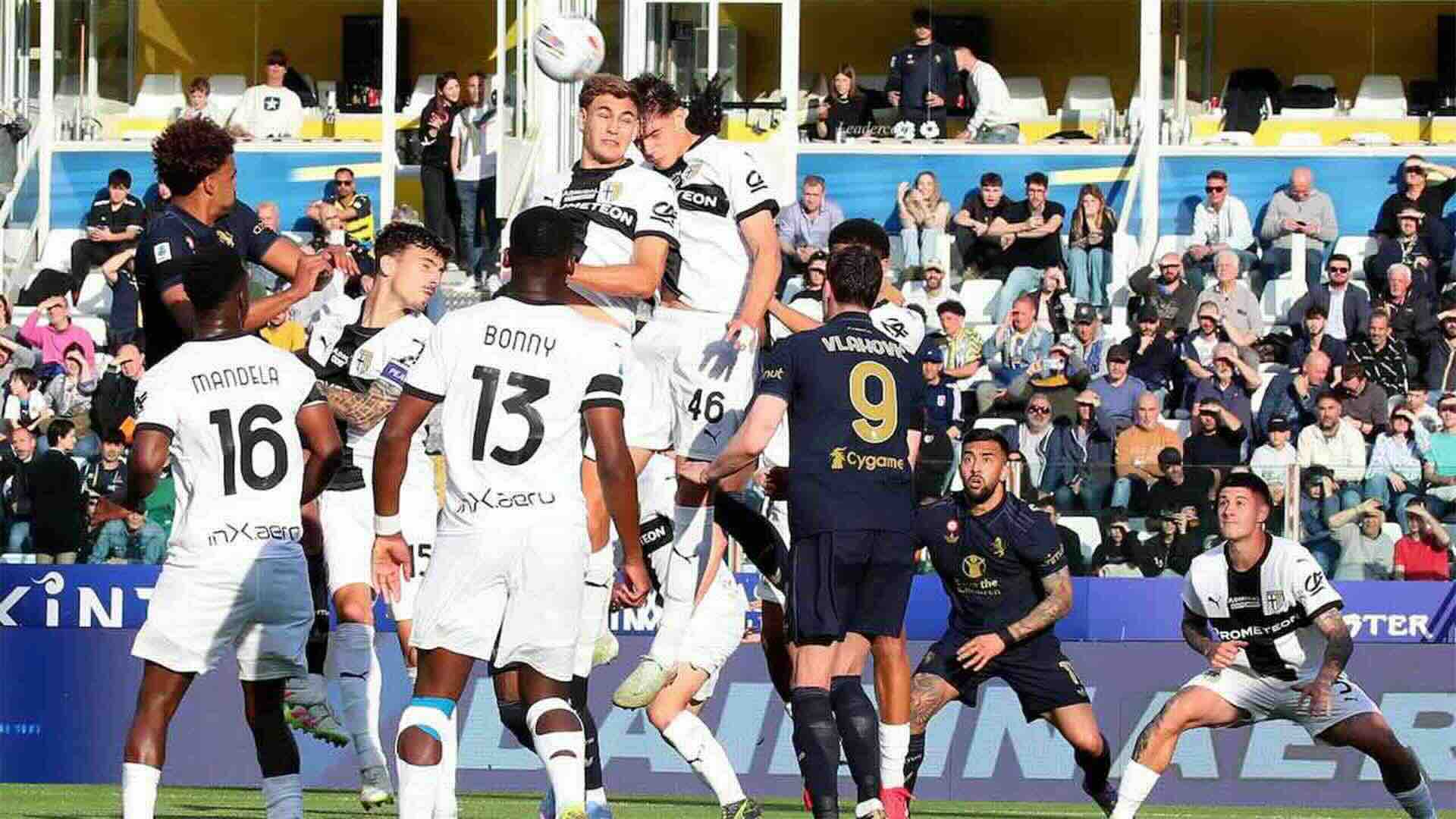 Dibekuk Parma, Juventus Terlempar dari Empat Besar