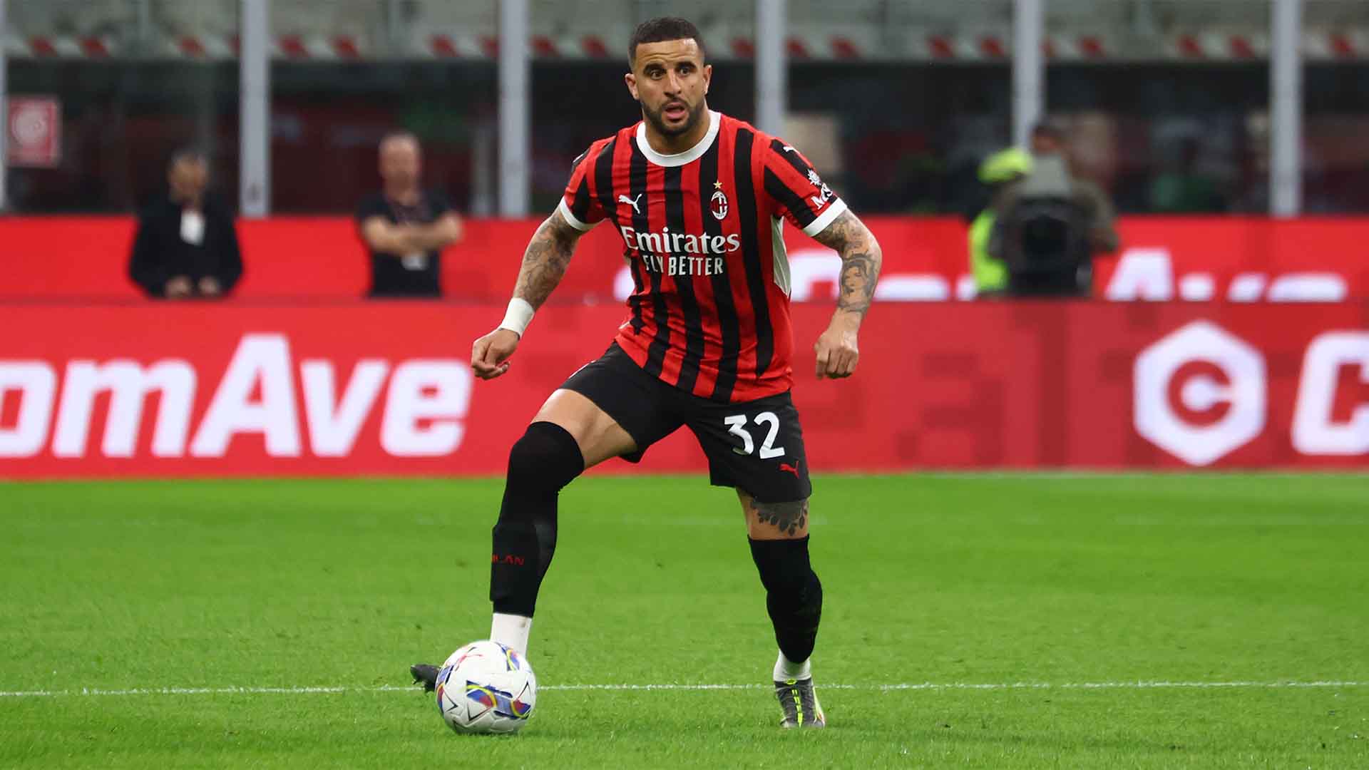 Walker Resmi Gabung Burnley, Kembali ke Premier League dengan Klub Promosi