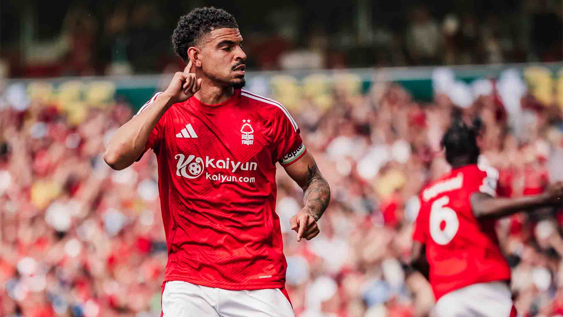 Drama Transfer Berakhir: Gibbs-White Teken Kontrak Baru di Nottingham Forest