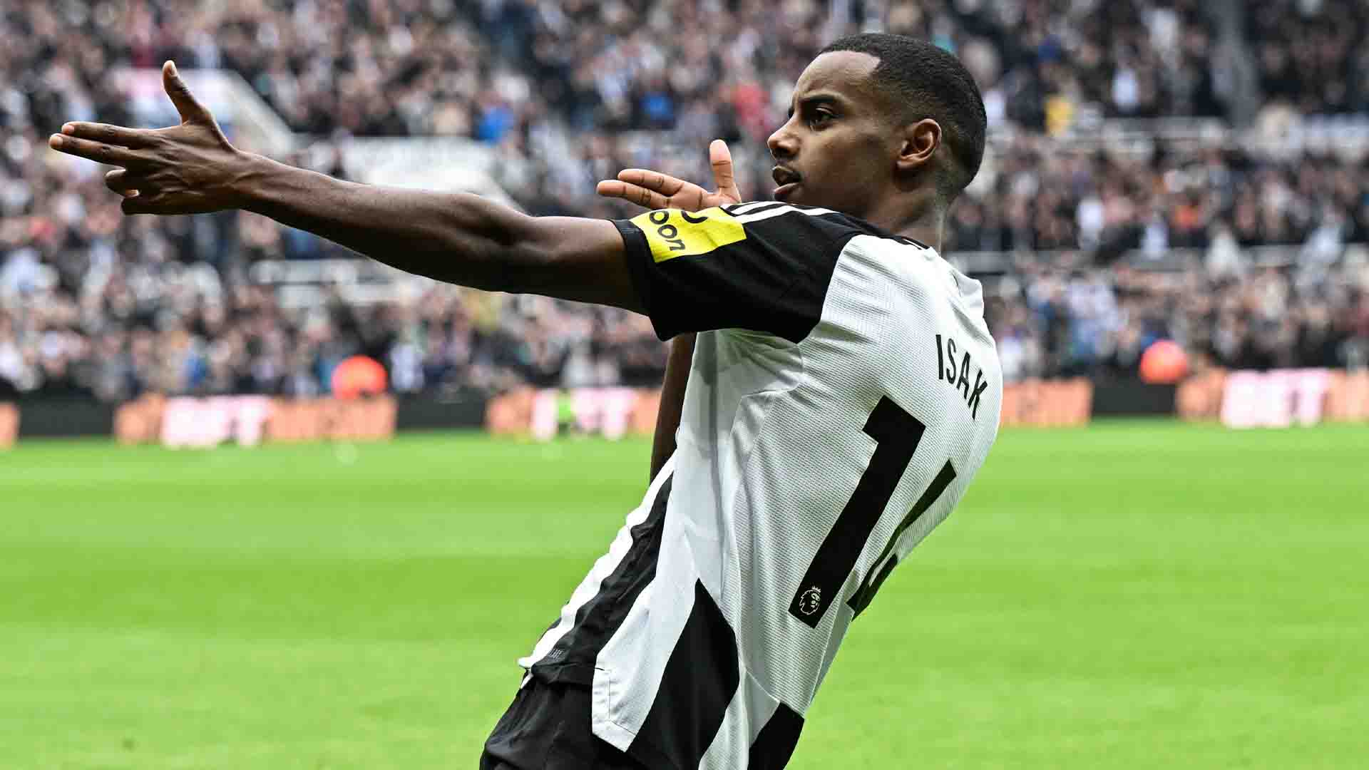 Howe Pasrah Soal Masa Depan Isak di Newcastle