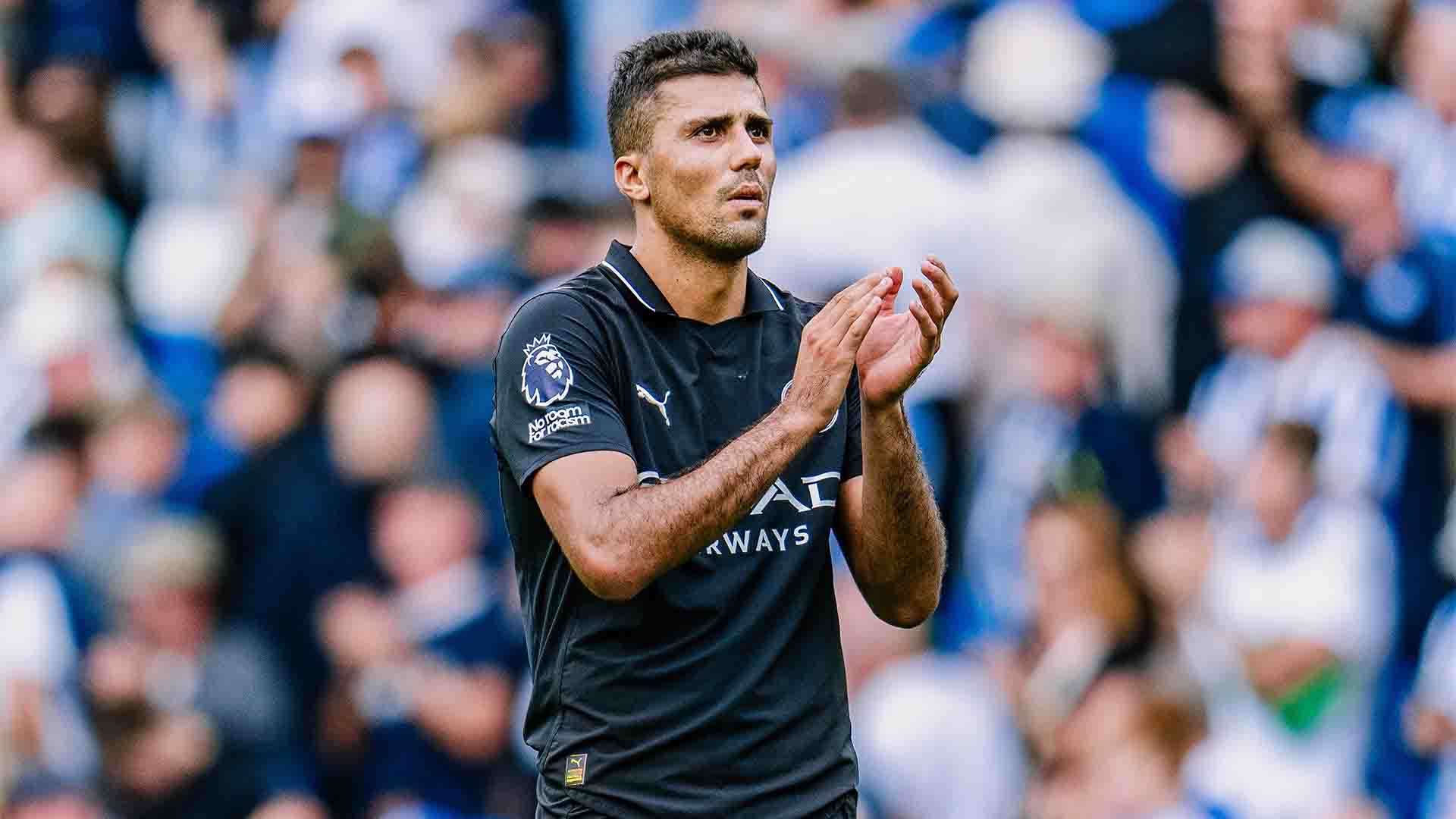 Rodri Tegaskan Dirinya Bukan Messi Pasca Kekalahan Man City Lawan Brighton