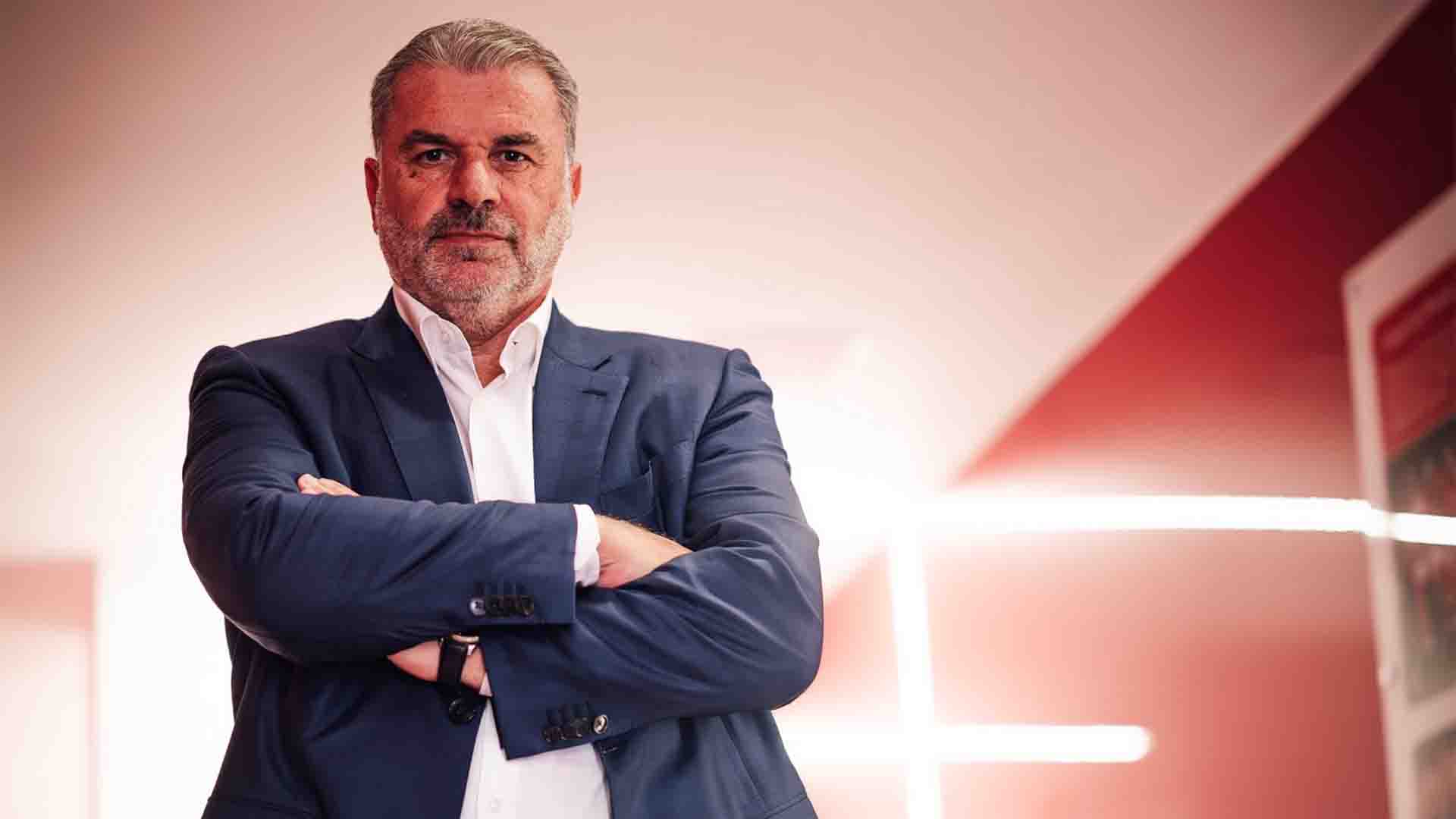 Postecoglou Sebut Dirinya Tak Perlu Buktikan Diri Sebagai Pelatih Baru Forest