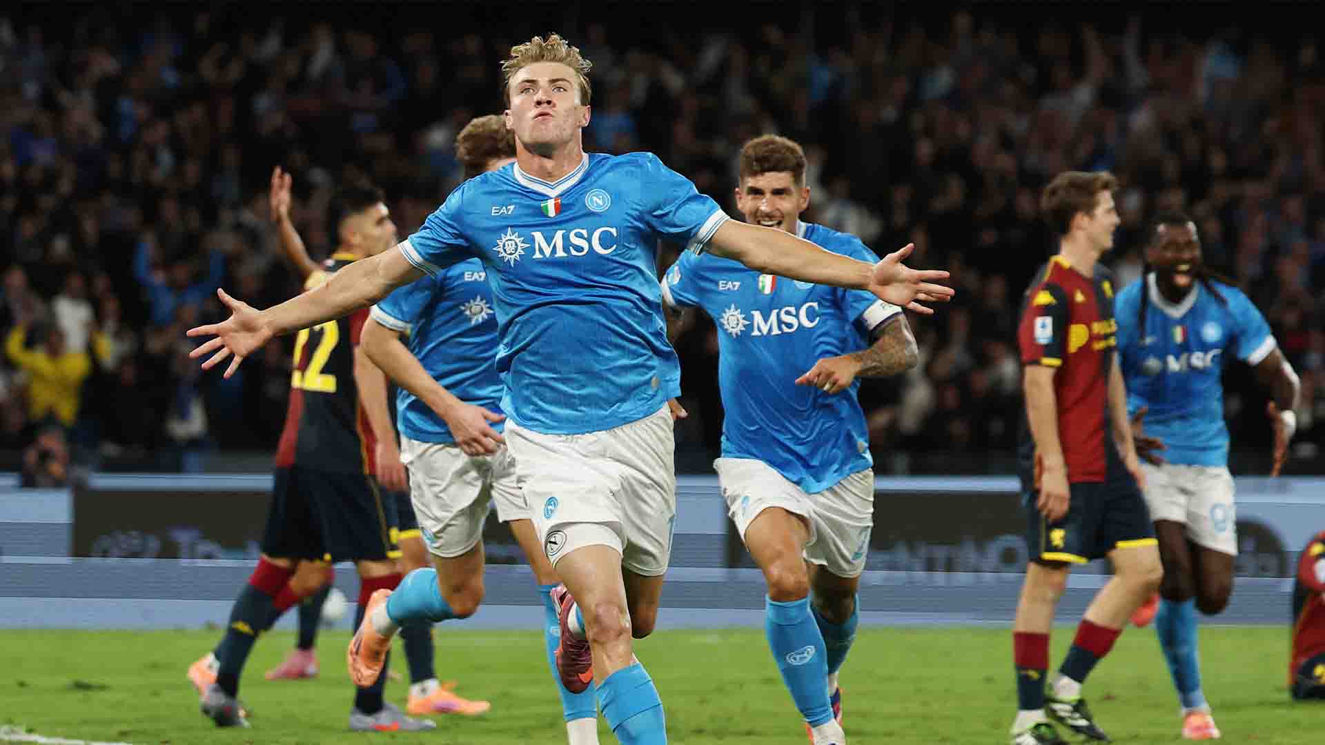 Hojlund Bawa Napoli Menang Comeback 2-1 atas Genoa