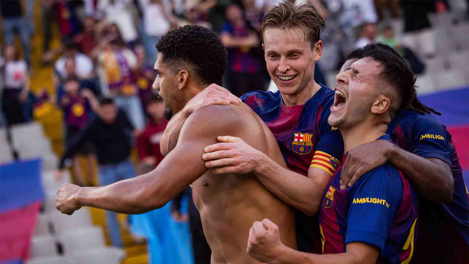 Gol Menit Akhir Araujo Bawa Barcelona Menang 2-1 atas Girona