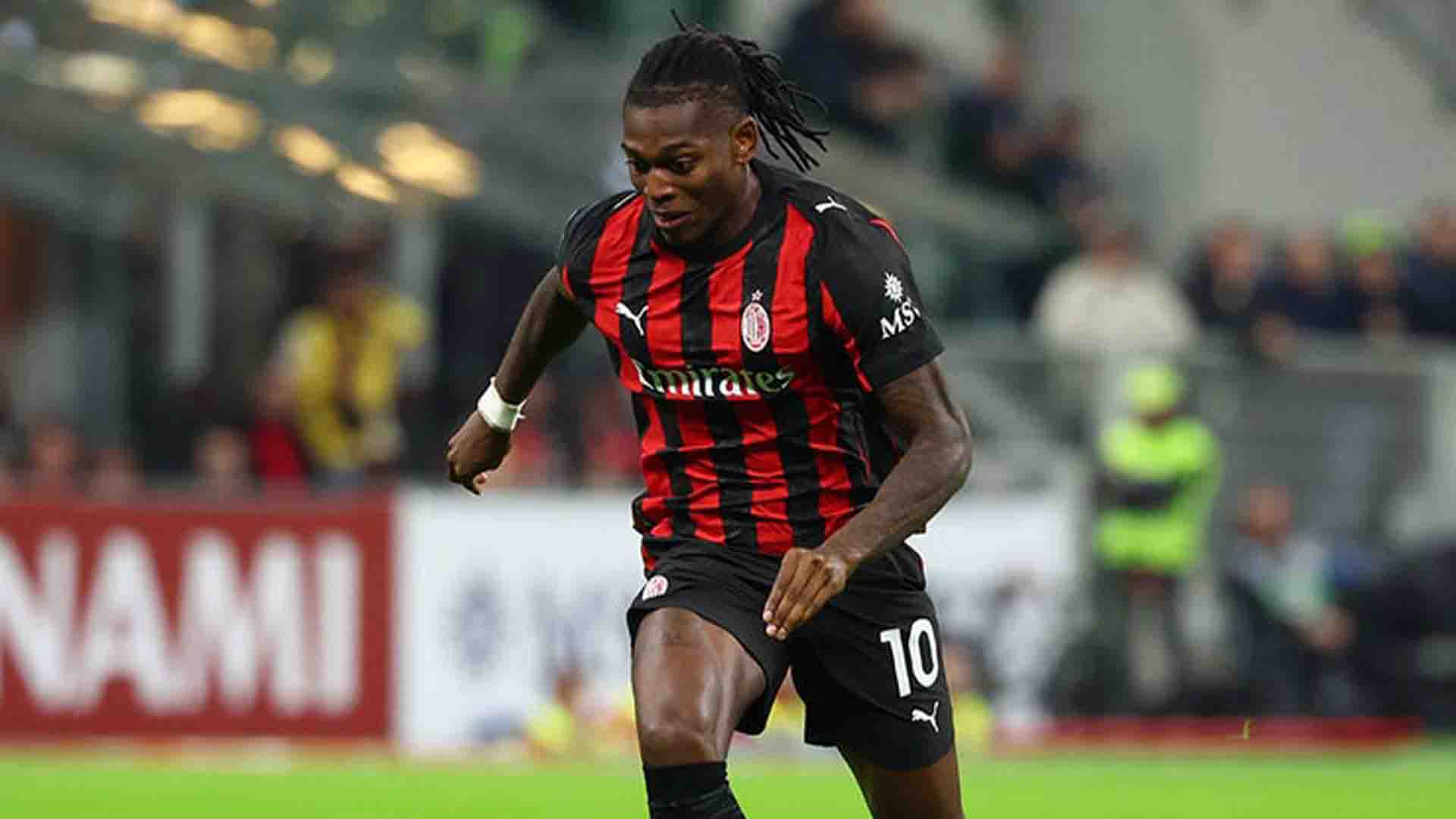 Di Canio Soroti Ketergantungan Milan pada Leão dan Absennya Rabiot