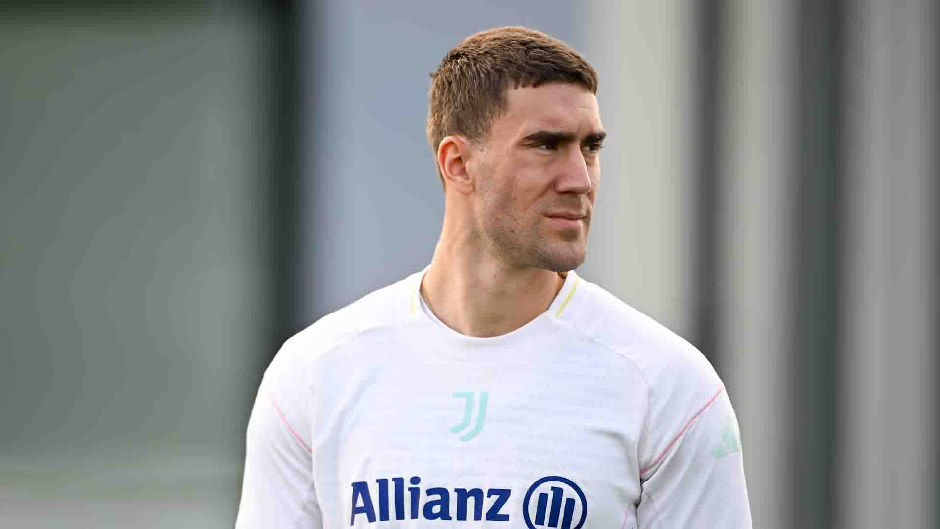 Pukulan Telak Juventus, Vlahovic Absen Minimal Tiga Bulan Akibat Cedera
