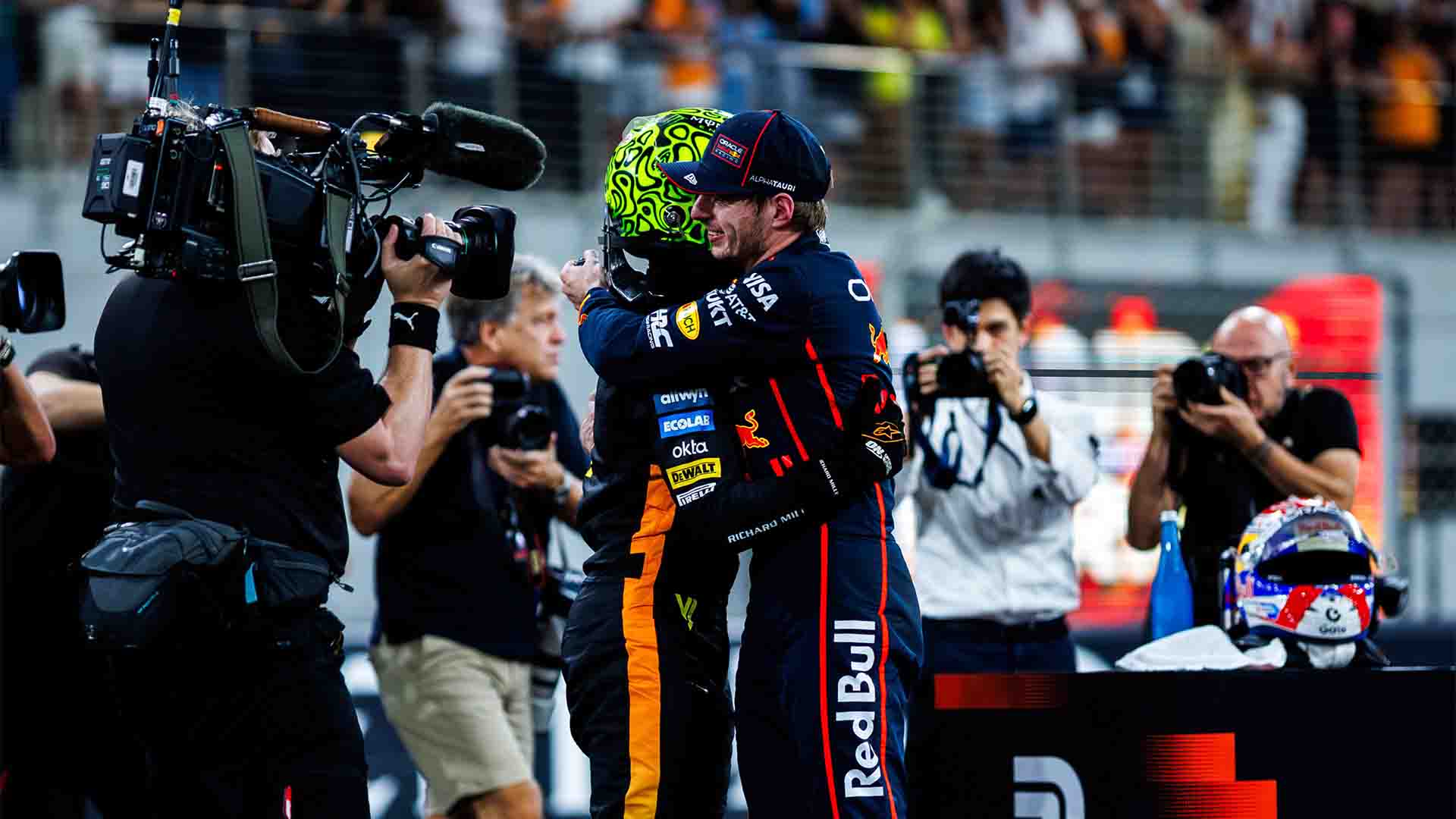 Verstappen Tegaskan Tak Ada Penyesalan, Klaim Musim 2025 adalah Performa Terbaiknya