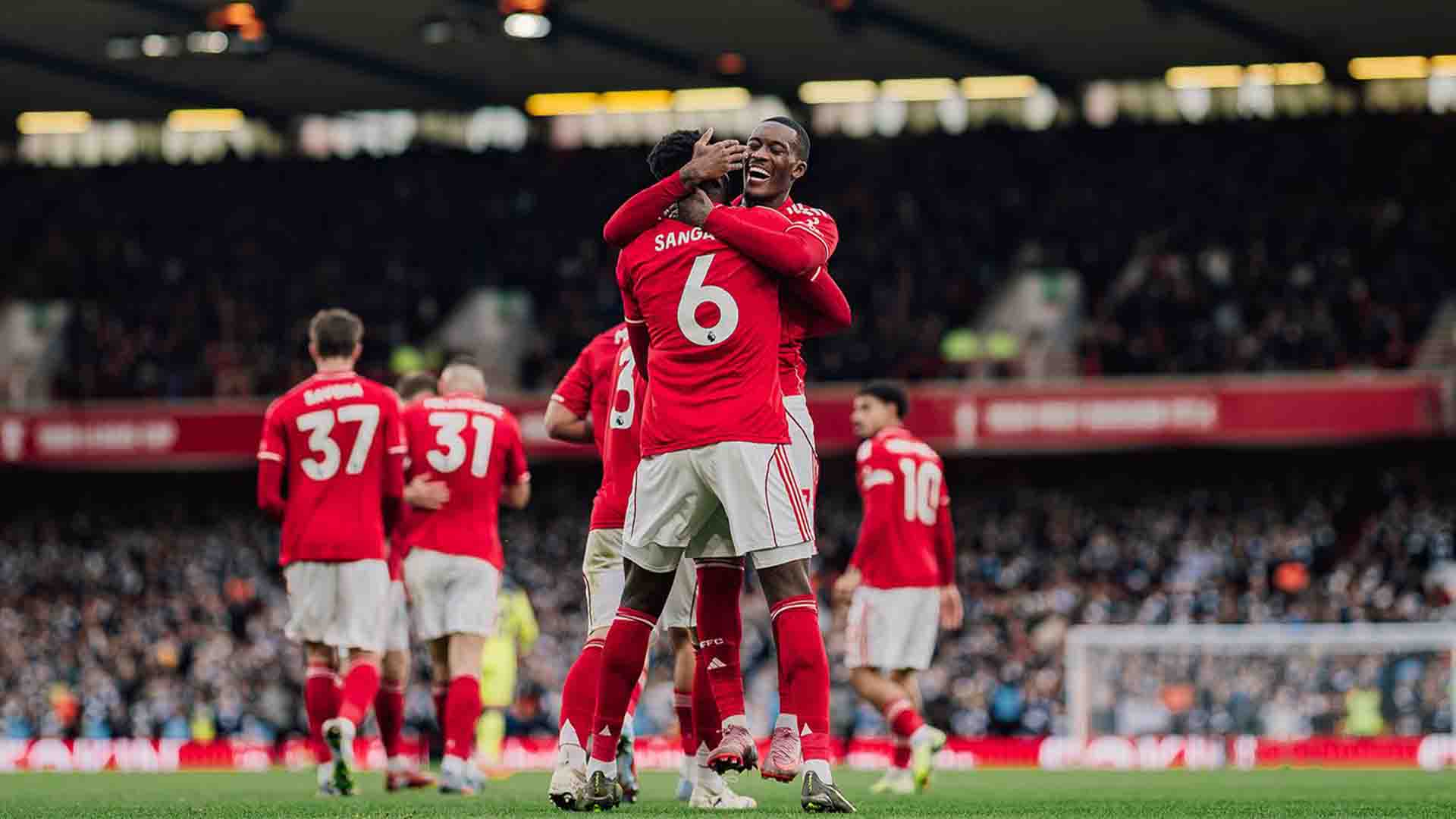 Forest Bantai Tottenham 3-0, Duet Hudson-Odoi & Sangaré Permalukan Spurs