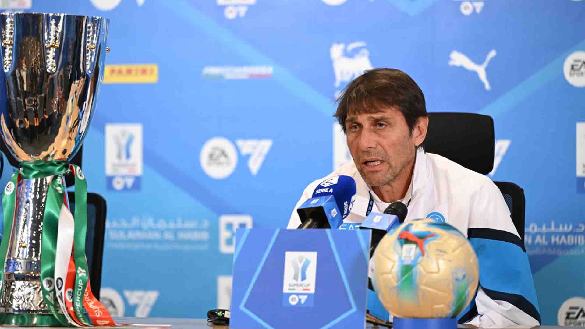 Antonio Conte Kecam Kritik terhadap Napoli Jelang Final Supercoppa