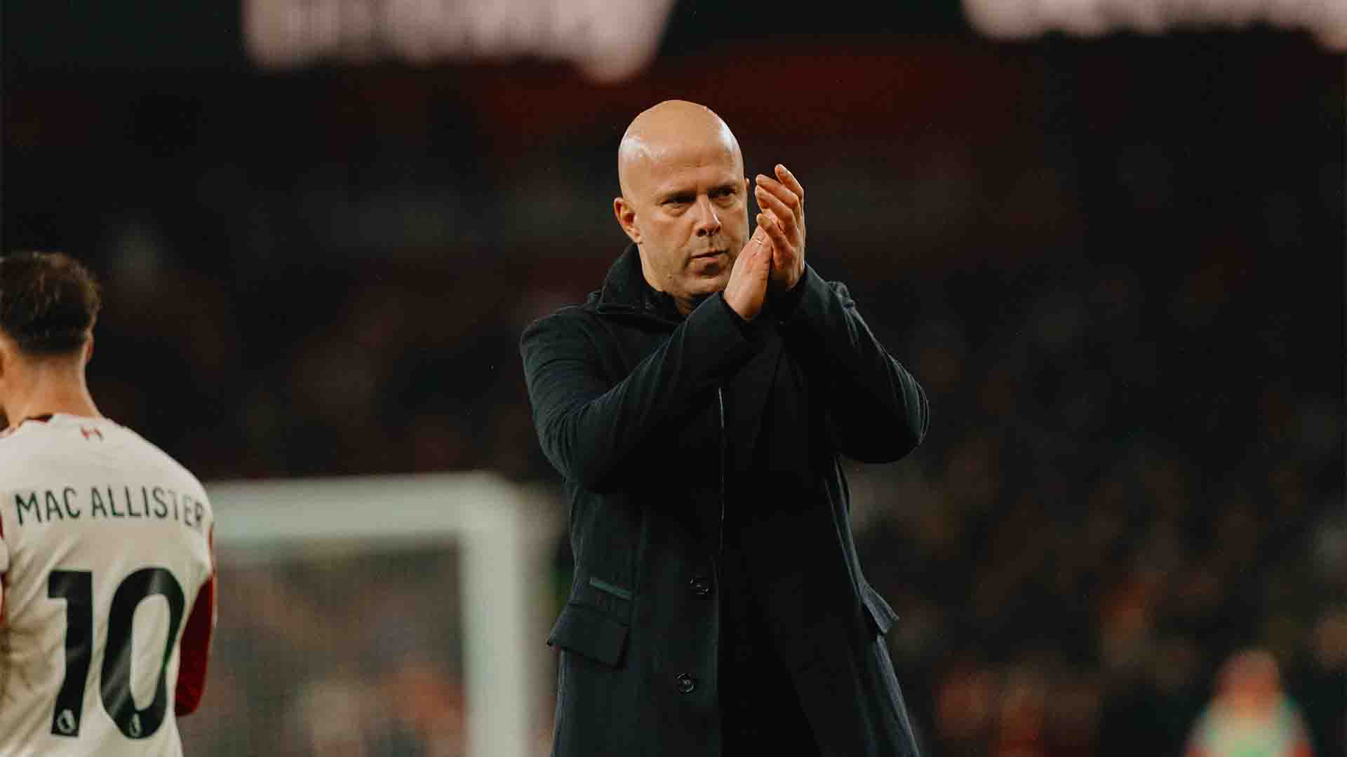 Miskin Kreativitas, Slot Keluhkan Lini Depan Liverpool Usai Skor Kacamata di Emirates