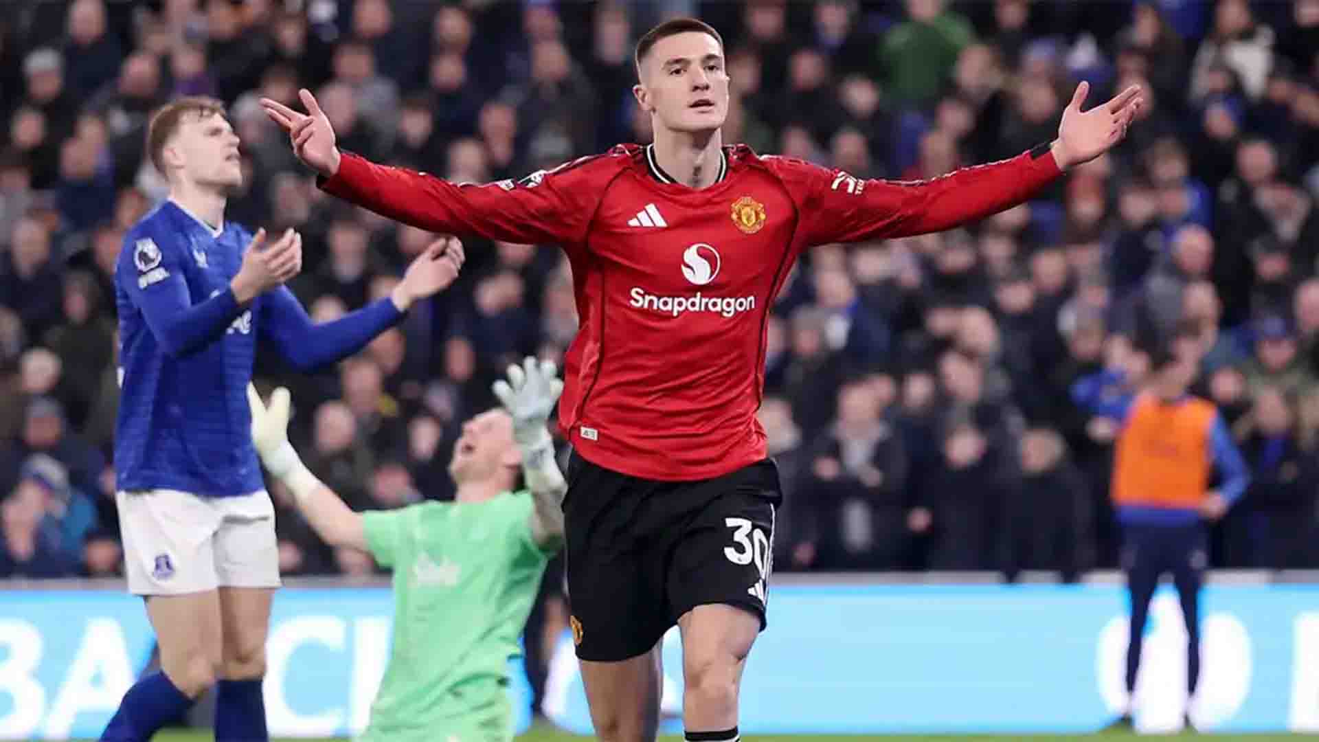 Sesko Jadi Pahlawan Lagi, Man Utd Tembus Empat Besar Usai Bekuk Everton
