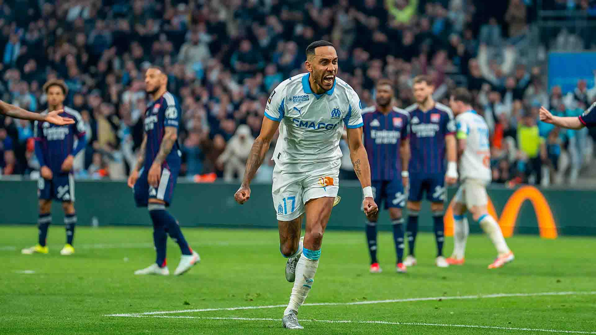Marseille 3-2 Lyon: Brace Aubameyang di Menit Akhir Pastikan Tiga Angka
