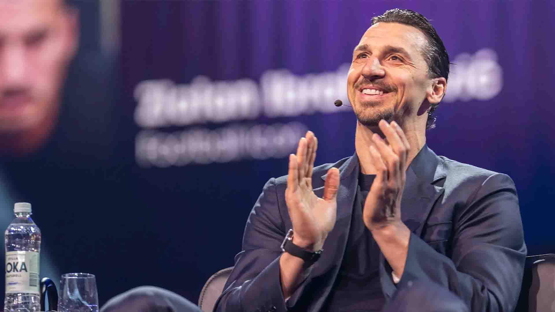 Ibrahimovic Kritik Budaya Sepak Bola Italia: "Pelatih Muda Terlalu Terobsesi Hasil"